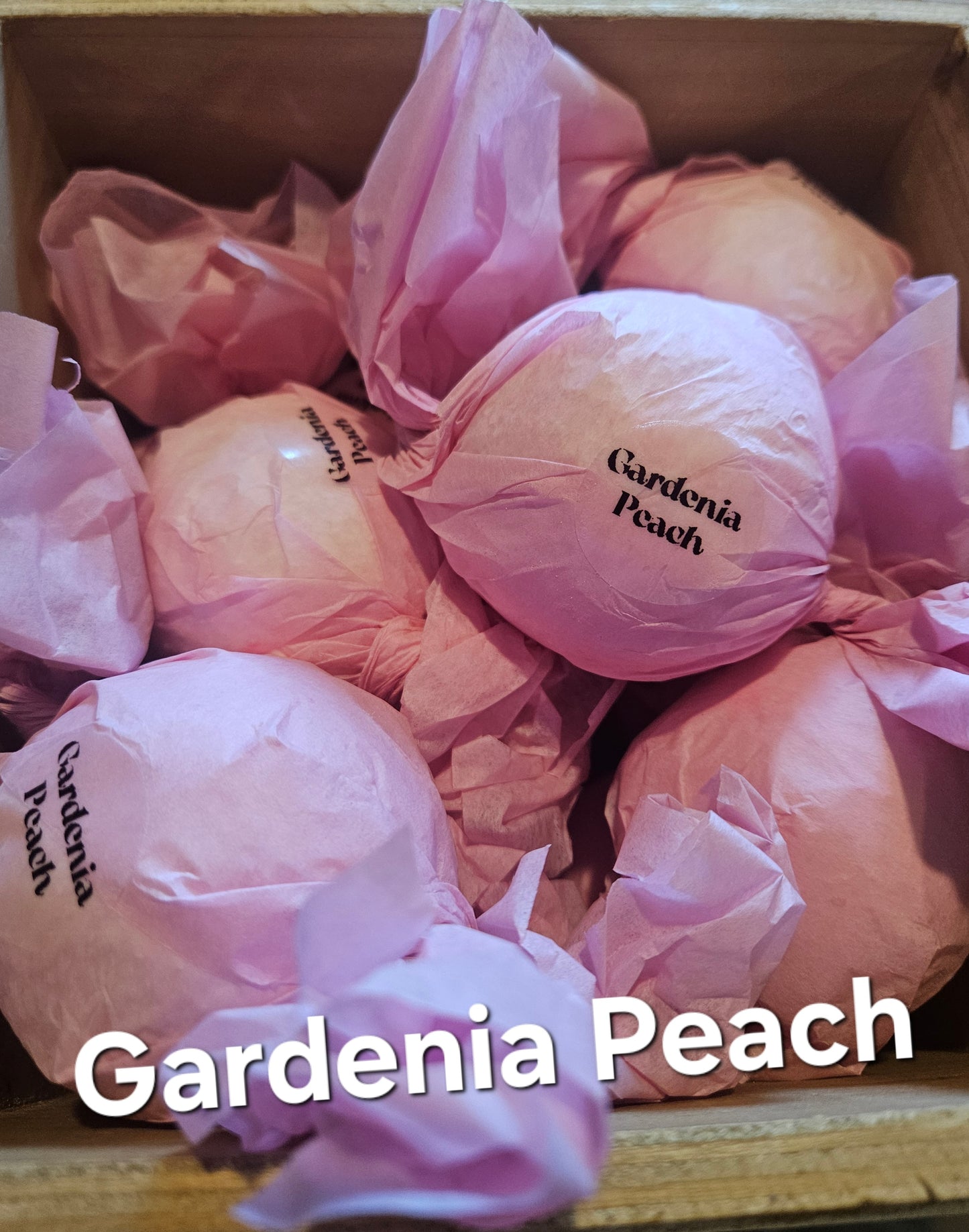 Jumbo Mpisturizing Bath Bombs
