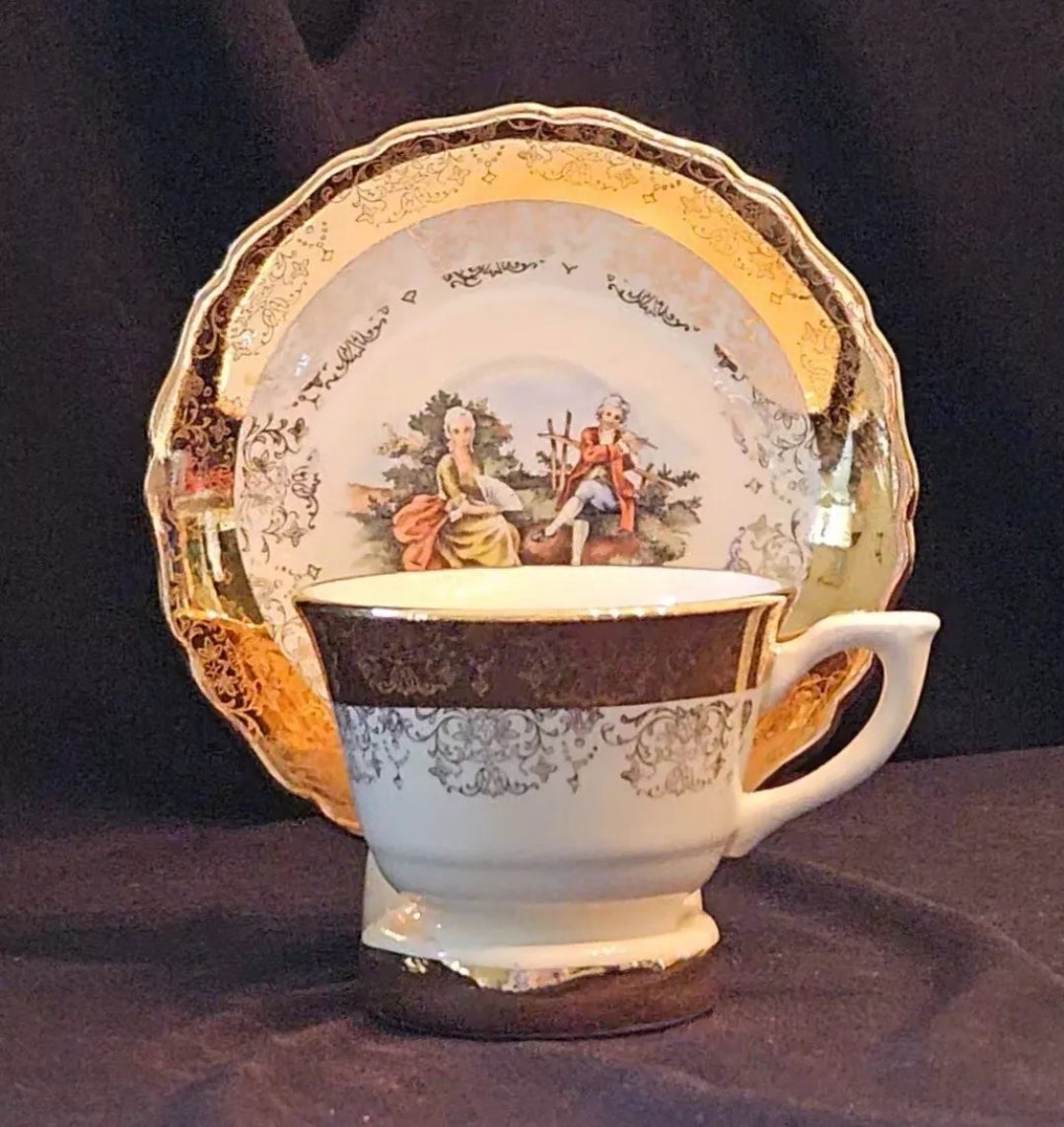 1930s Sabin Crest-O-Gold teacup & saucer on ceramic wall display 22k